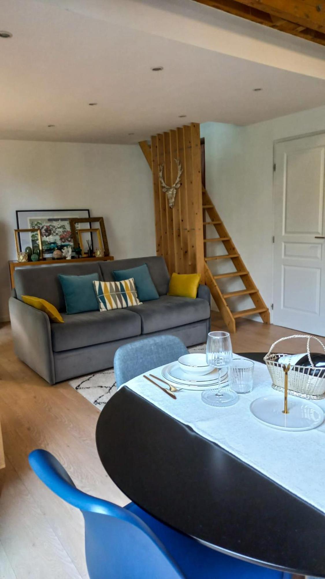 מאני-לה-הונגרה Duplex Le Colombier - Beautiful Charming Home מראה חיצוני תמונה